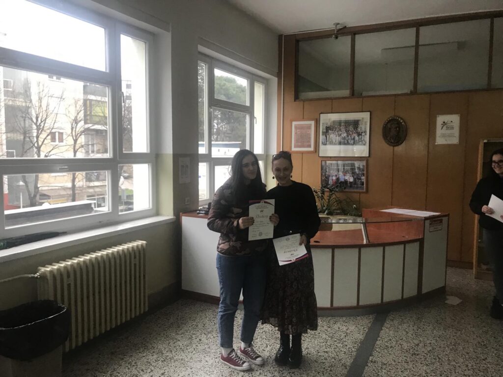 IMG-466a0c7c5139a7432adcad459b464f32-V-1024x768 Gimnazijalke iz Gacka odlični poznavaoci ruskog jezika