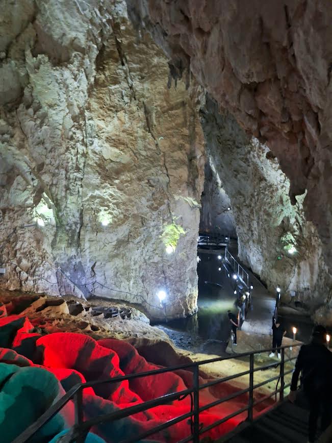 eks1 Učenici OŠ "Sveti Sava" nose lijepe uspomene sa ekskurzije