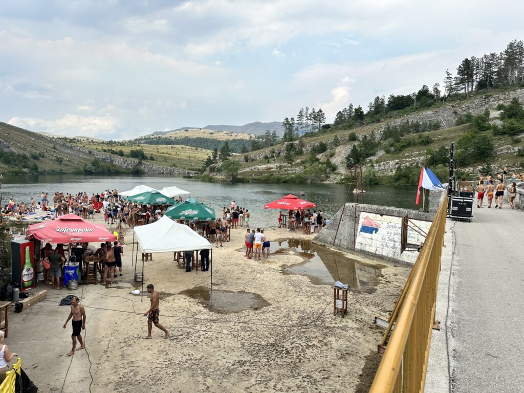 3-1024x768 Sa brane na Klinju skakali najbolji u regionu