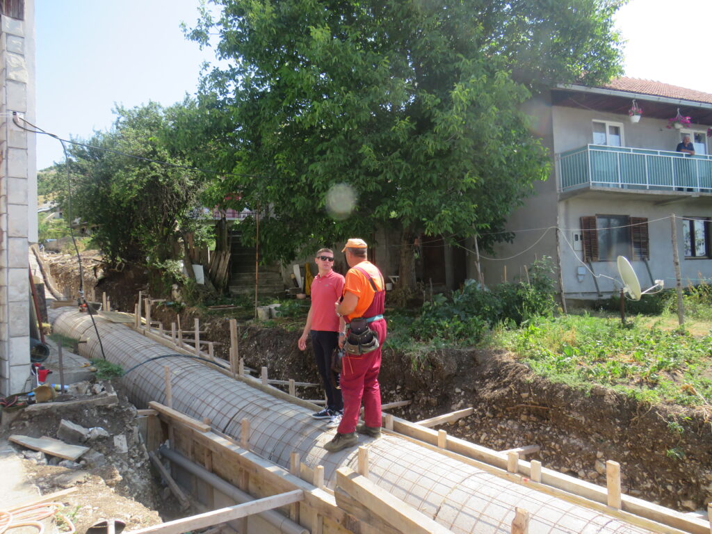 burak-2-1-1024x768 U Gacku u toku brojni infrastrukturni projekti