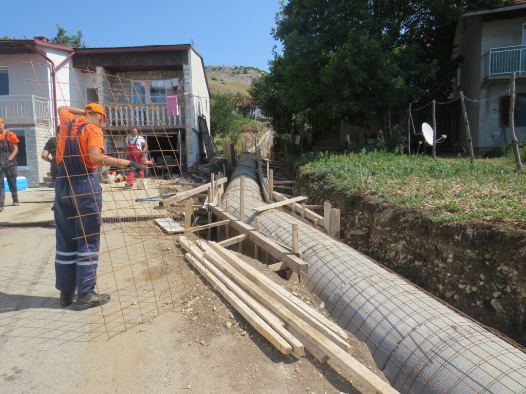 burak-3-1-1024x768 U Gacku u toku brojni infrastrukturni projekti