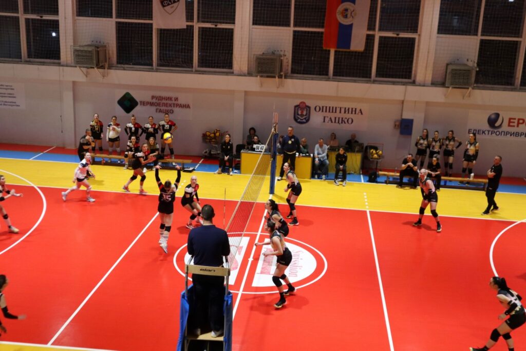 IMG-19345fda89f9c203f8d48dc4ee2753ad-V-1024x683 Ubjedljiva pobjeda odbojkašica na domaćem terenu