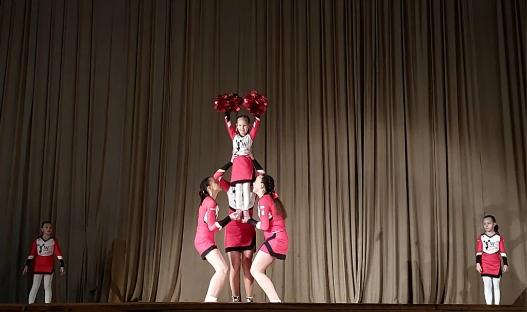 IMG-c5c20ff902dea15125f2ef1babf5048a-V2-1024x607-jpg Чланови драмске секције припремили богат програм поводом Међународног дана матерњег језика