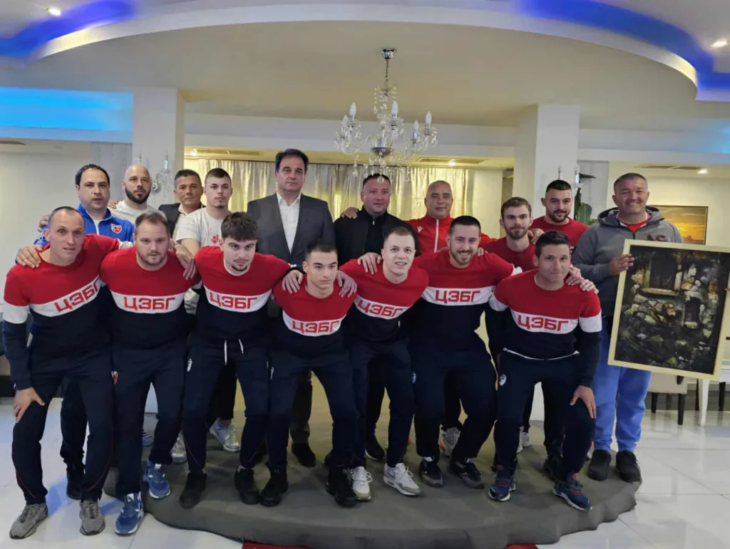 111111111111111111-1024x771-jpg Načelnik Govedarica ugostio Upravu i igrače KMF Crvena Zvezda