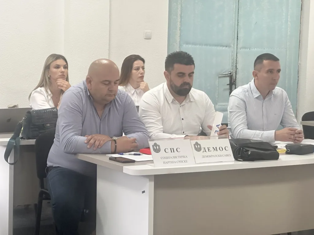 SPS-Gacko-1024x768-jpg Прекинута четврта редовна сједница СО Гацко