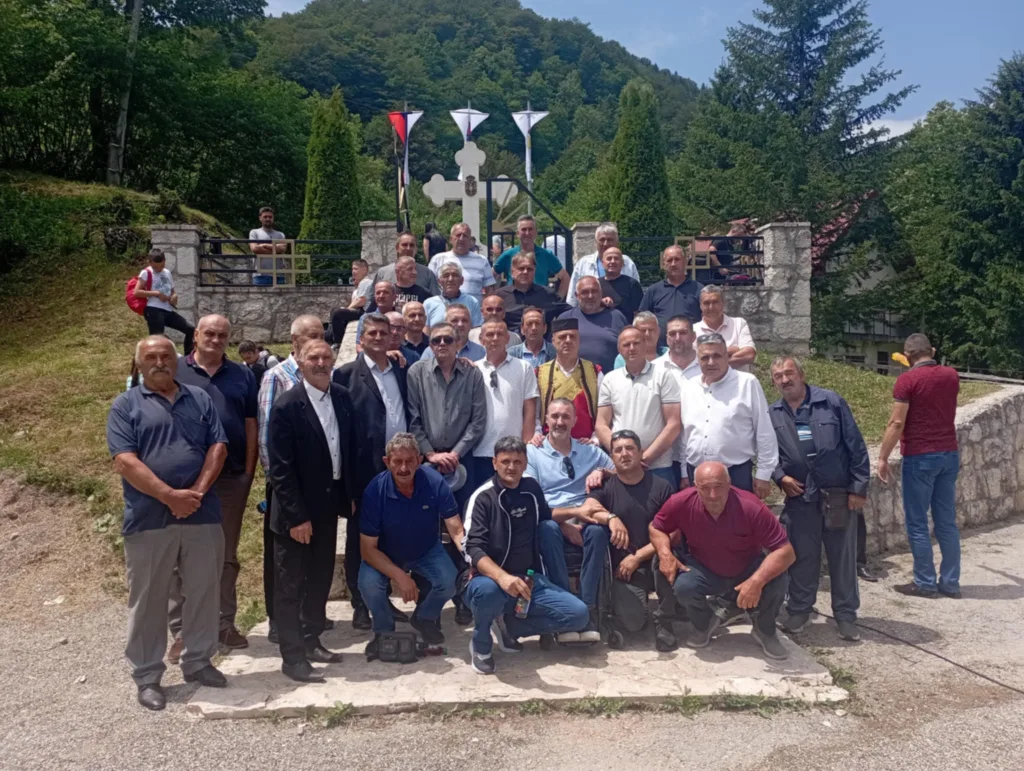 6-2-1024x771-jpg U Dobrom Polju služen pomen junacima Gatačke brigade