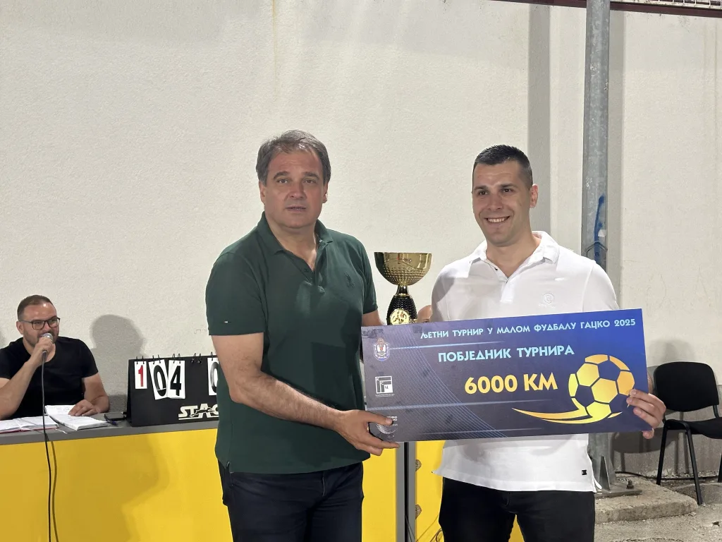 1-2-1024x768-jpg "Unimont" Gacko pobednik turnira u malom fudbalu