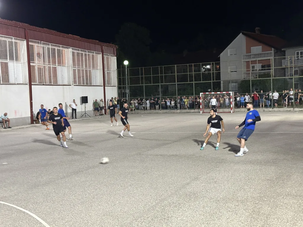 12-1024x768-jpg "Unimont" Gacko pobednik turnira u malom fudbalu