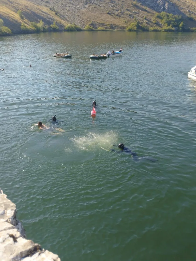 IMG_9426-771x1024-jpeg Užičani najbolji u skokovima sa brane Klinje