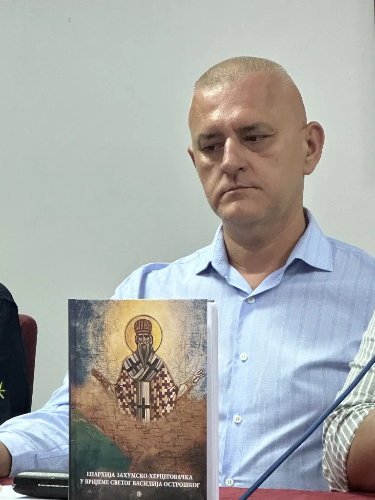 5-768x1024-jpg Predstavljena knjiga Velibora Šipovca- Eparhija zahumsko-hercegovačka u vreme Svetog Vasilija Ostroškog