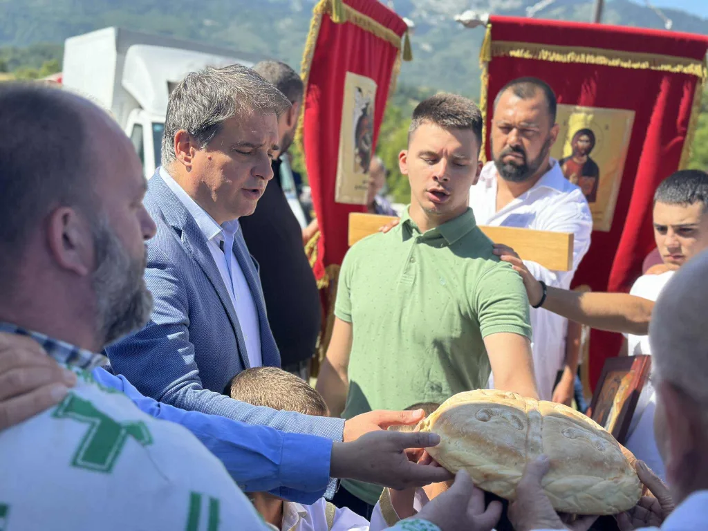 nad.-2-1024x768-jpg Ilindan svečano obilježen u Nadinićima i Izgorima