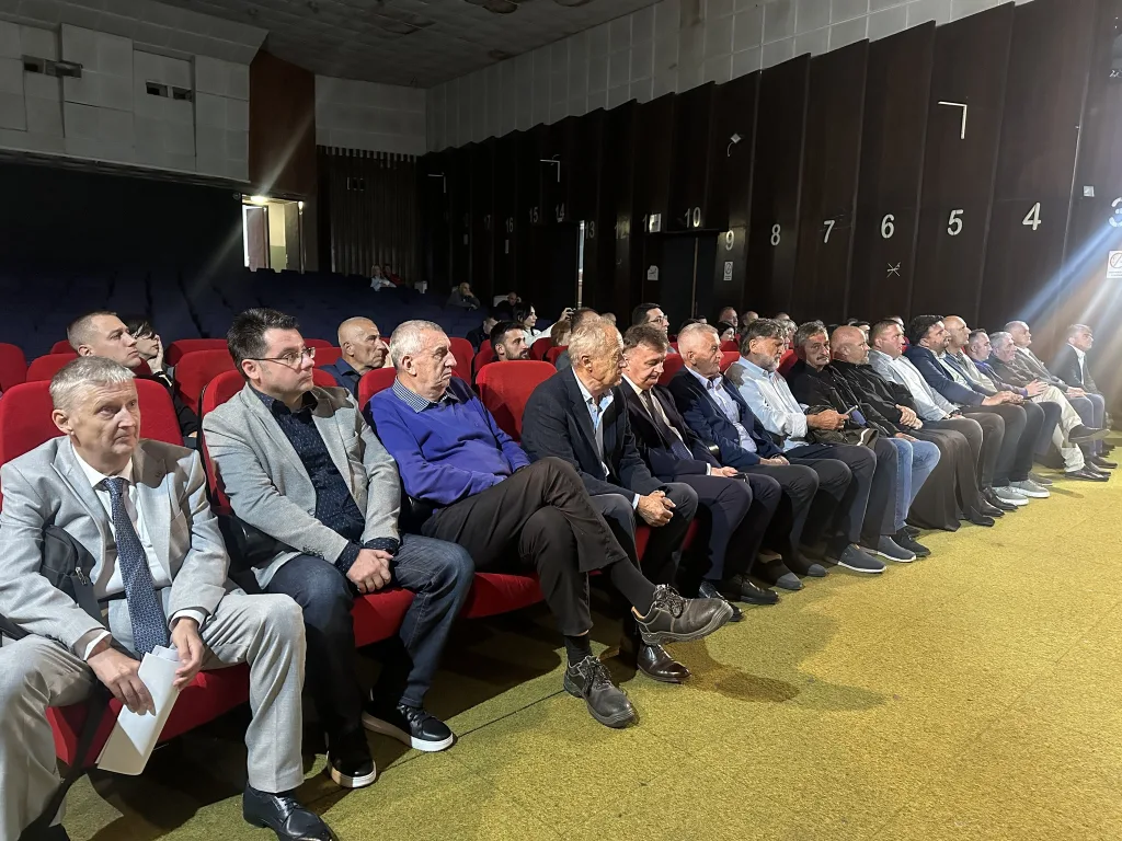 10-1024x768-jpg Počeli 27. Ćorovićevi susreti istoričara- Nagrada posthumno dodeljena Slobodanu Tomoviću