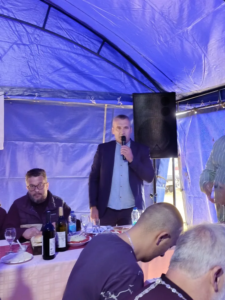 1756642636989-1-768x1024-jpg Кокорина: освештани темељи Храма Светог Василија Острошког