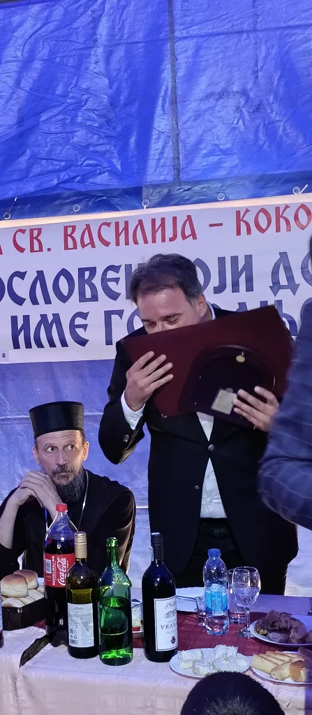 1756642844754-447x1024-jpg Кокорина: освештани темељи Храма Светог Василија Острошког