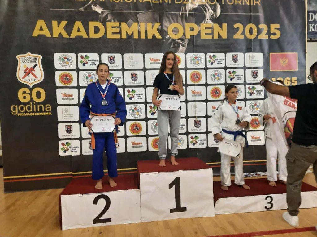 Angelina-1024x768-jpg Наши џудисти се окитили медаљама у Никшићу