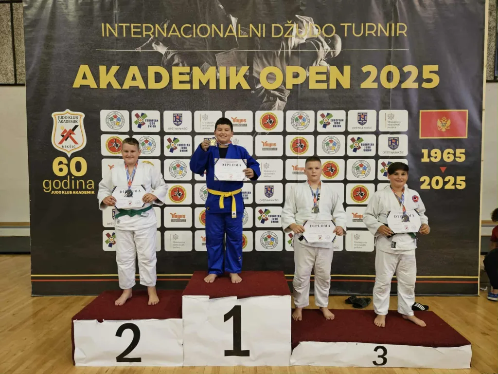 Jovan1-1024x768-jpg Наши џудисти се окитили медаљама у Никшићу