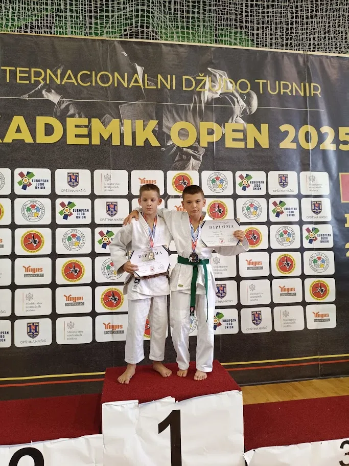 Petar1-jpg Наши џудисти се окитили медаљама у Никшићу