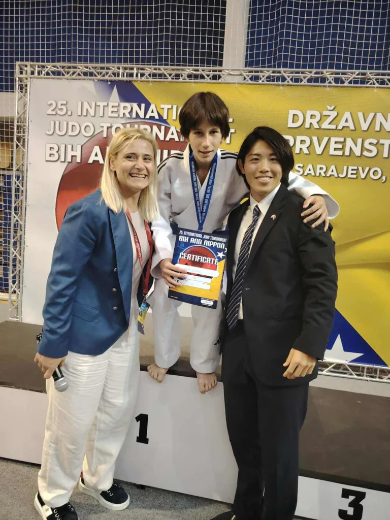 c061053e-24c9-4ddd-91e6-3b2f56ab7655-768x1024-jpg Uspjeh džudista iz Gacka na turniru u Sarajevu