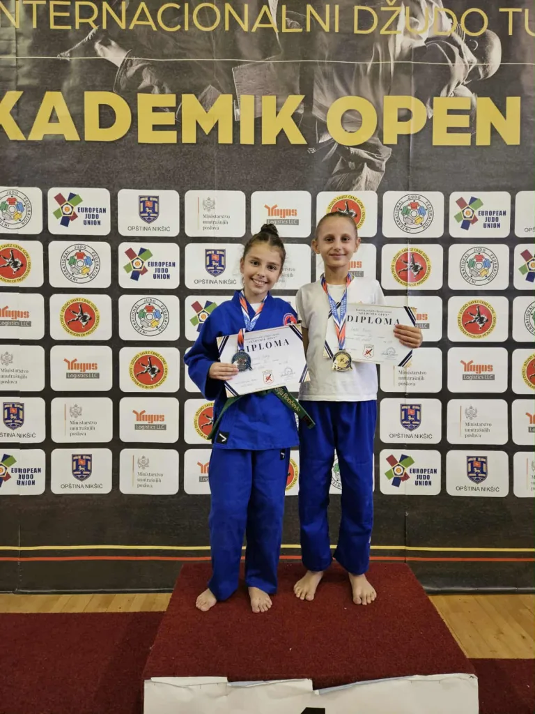 sofija1-768x1024-jpg Наши џудисти се окитили медаљама у Никшићу