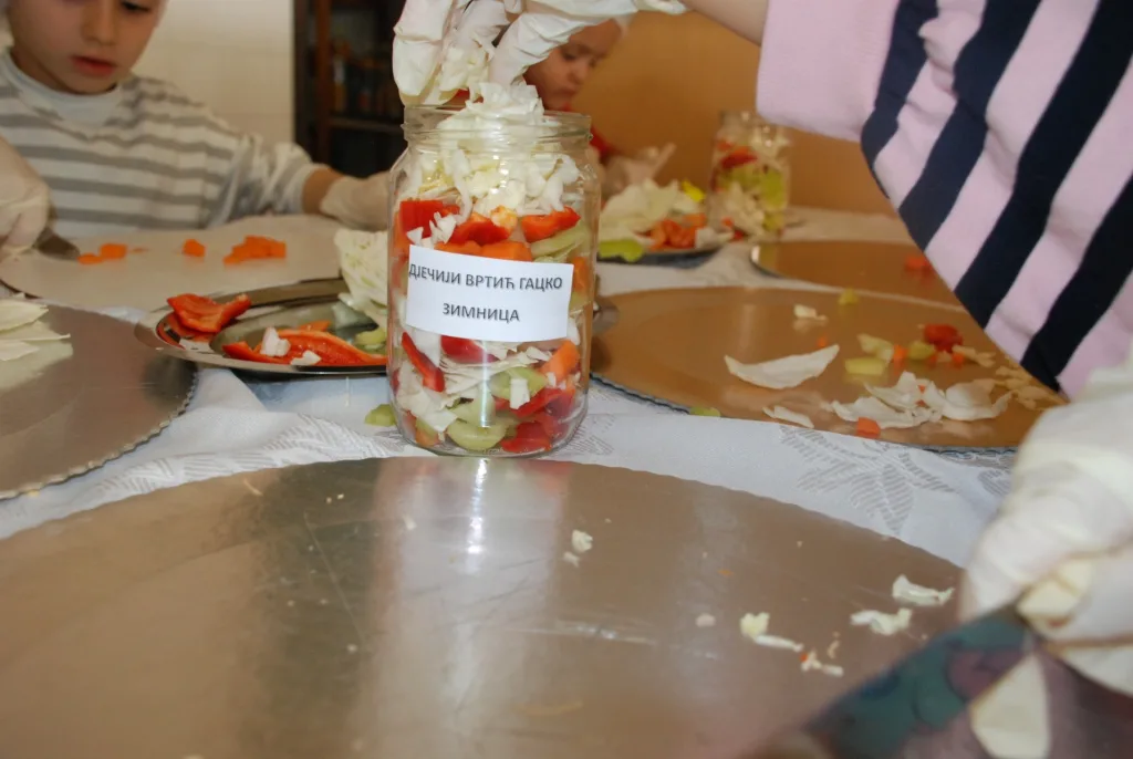 1000071482-1024x686-jpg Uspješan početak radne godine u "Dječijem vrtiću" Gacko