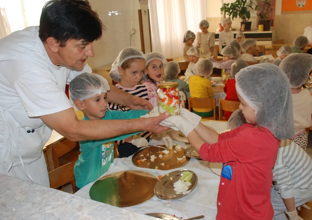 1000071484-1024x722-jpg Uspješan početak radne godine u "Dječijem vrtiću" Gacko