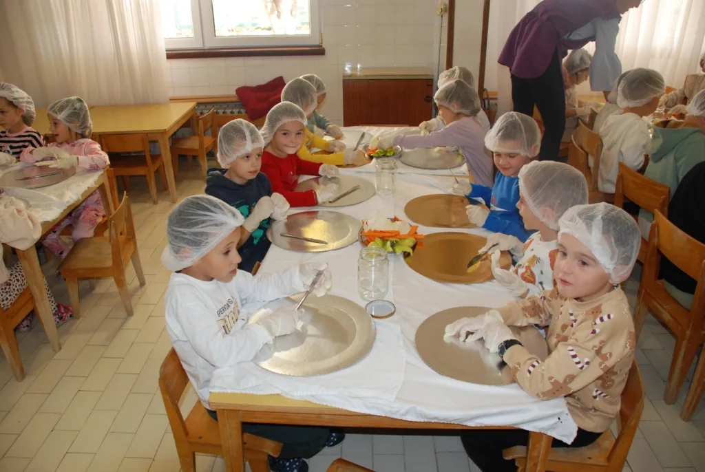 1000071485-1024x686-jpg Uspješan početak radne godine u "Dječijem vrtiću" Gacko