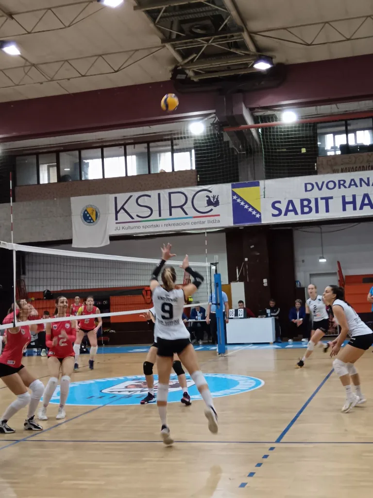 1760252728008-768x1024-jpg Pobjeda odbojkašica u 2. kolu Premijer lige- u četvrtfinalu Kup-a RS u Gacku igraju sa „Jahorinom“ Pale