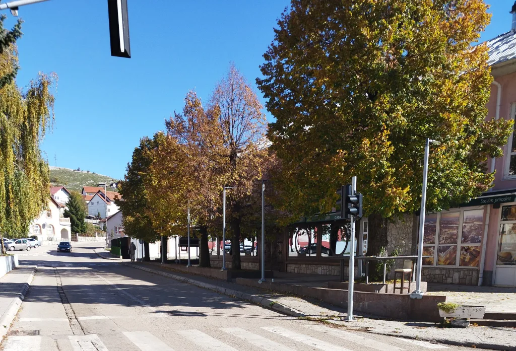 jesen-‚1-1024x697-jpg Gacko u bojama jeseni