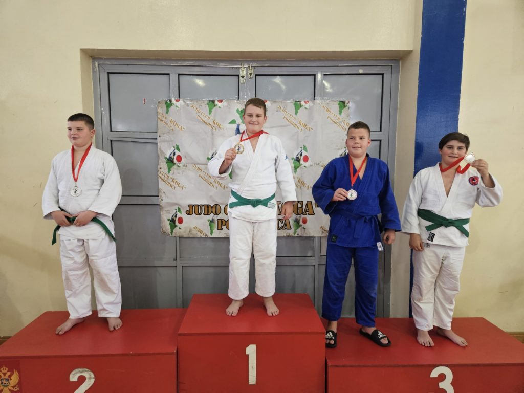 s6-1024x768 Gačani blistali u Podgorici – Devet medalja na turniru „Dr. Šćepan Simanić 2025“