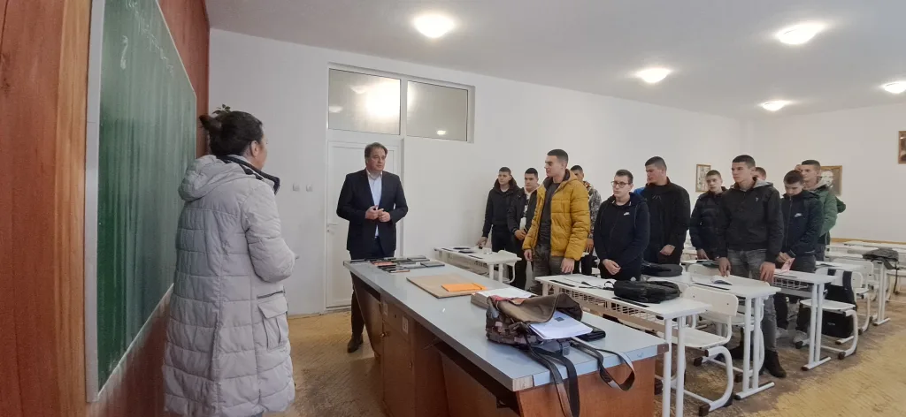 20251126_101411-1024x472-jpg Начелник Гацка посјетио СШЦ"Перо Слијепчевић"