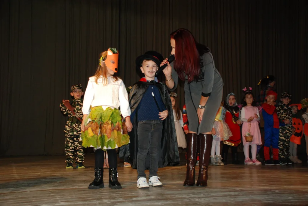 IMG-af61b1ce8338b2390c2646caa1713fe0-V-1024x685-jpg Маскенбал  – празник маште и радости