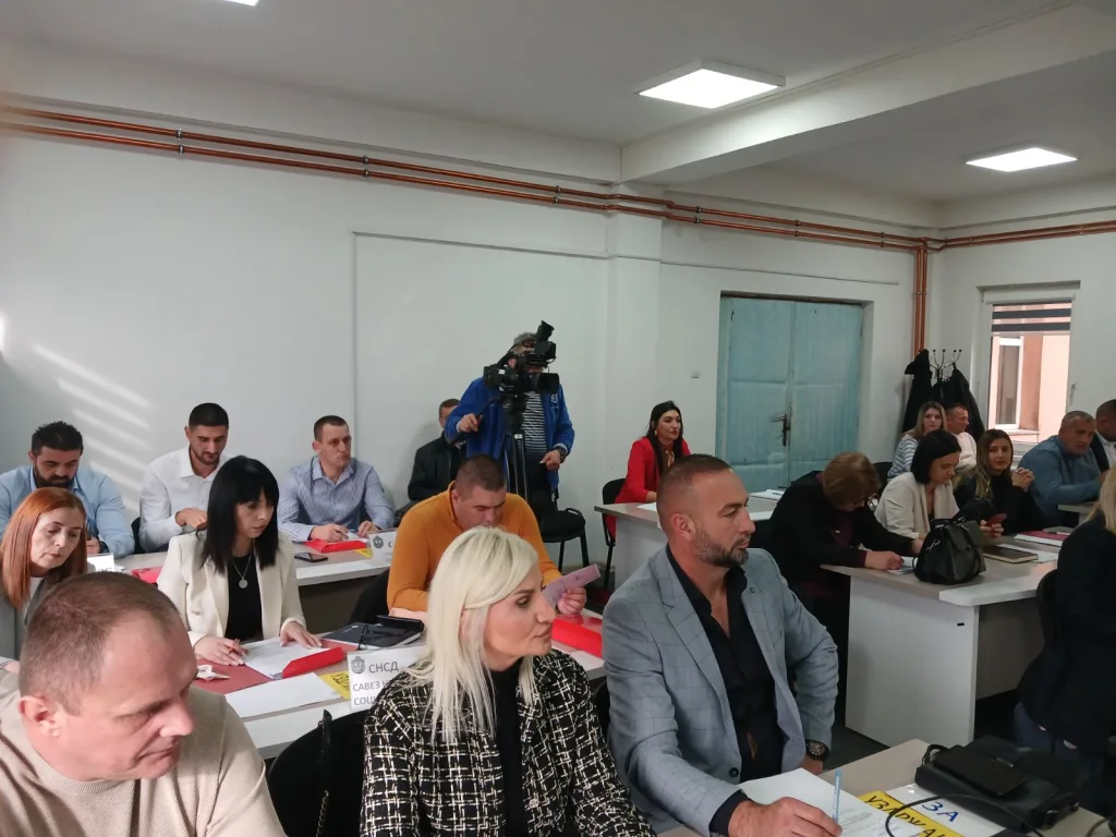 IMG-c55d955f45d94d469629006852be31b8-V1-1024x768-jpg Tematska sjednica SO Gacko-Ima li rješenja za preduzeće „Vodovod“ Gacko