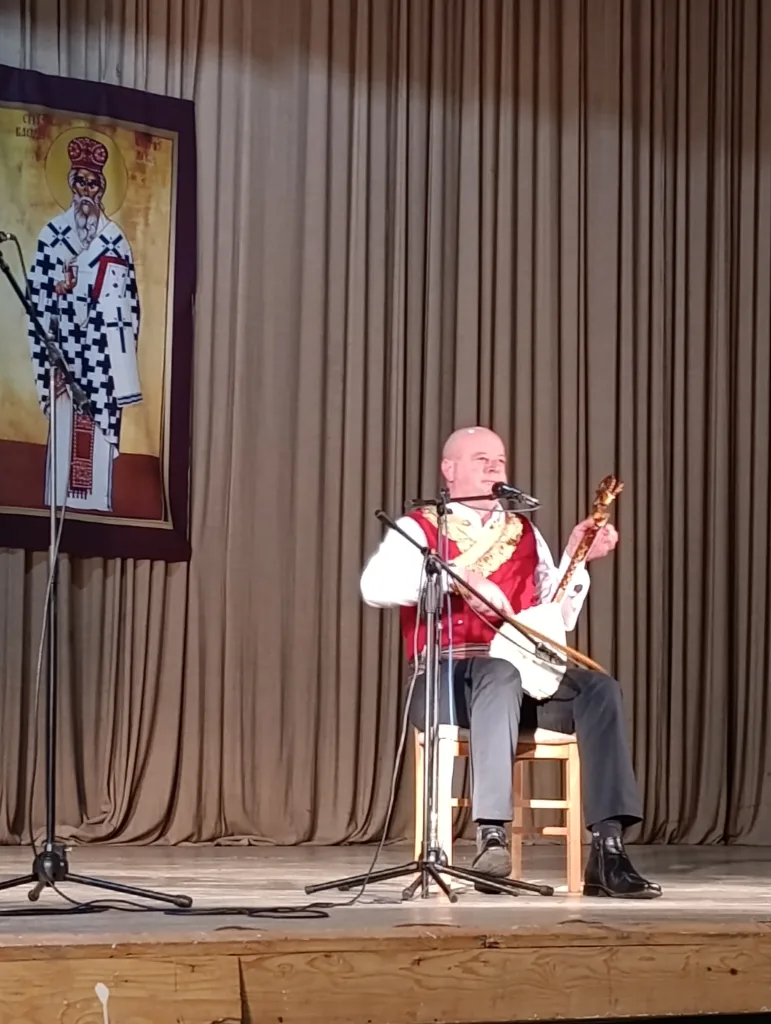 vojin-771x1024-jpg У Гацку одржано хуманитарно вече гусала и епске поезије у част Тешана Подруговића