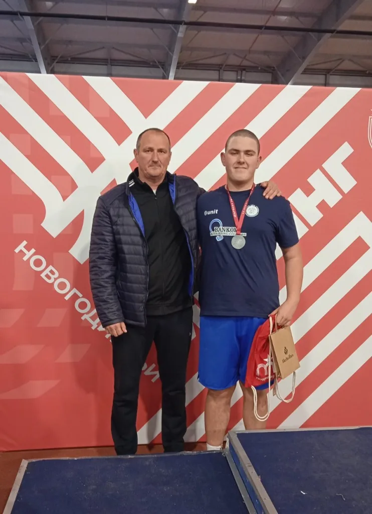 1766989645490-742x1024-jpg Протеклог викенда атлетичар Чедомир Кошутић освојио сребро и бронзу