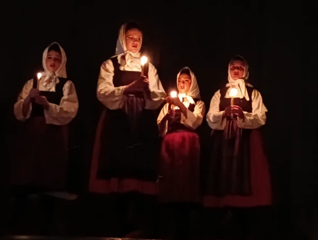 IMG-26cfba5f0bdd7a8e391520c8e4944d0c-V-1024x771-jpg У Гацку одржан годишњи концерт КУД „Зеленгора“-приказана раскош српског фолклора