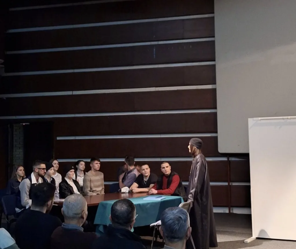 NS1-1024x861-jpg Gacko teatar gostovao je u Novom Sadu sa pozorišnom predstavom„Magareće godine“.