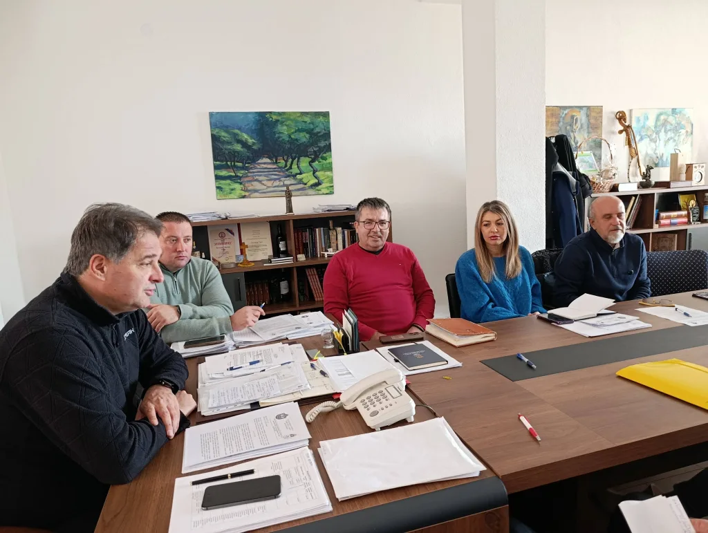 drugi-sastanak-2-1024x771-jpg Одржана друга сједница Штаба за ванредне ситуације- усвојене здравствене препоруке становништву