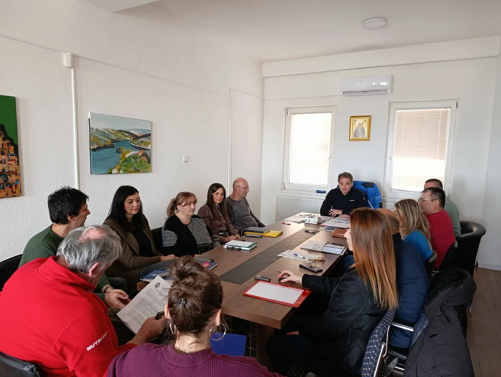 drugi-sastanak-3-1024x771-jpg Одржана друга сједница Штаба за ванредне ситуације- усвојене здравствене препоруке становништву