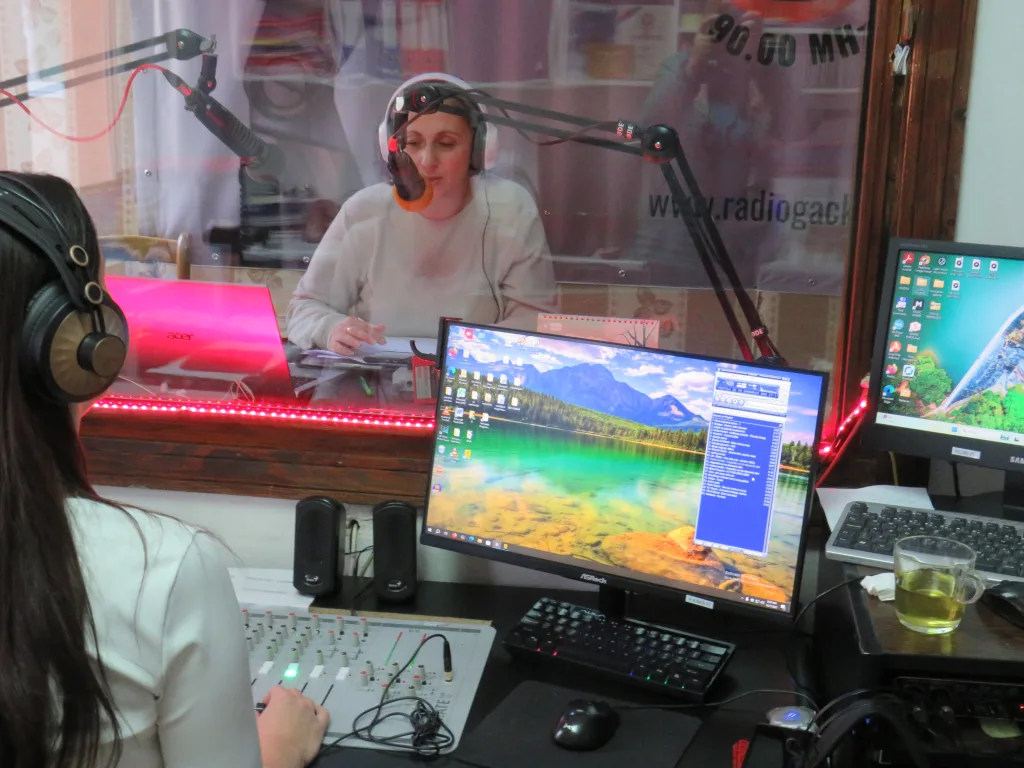 sl-2-1-1024x768-jpg 33 godine sa vama- Radio Gacko