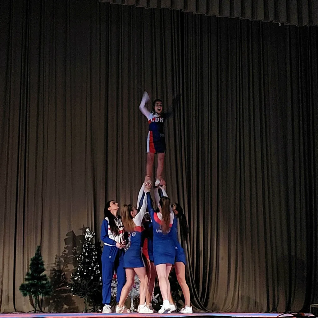 vi-dens-3-1024x1024-jpg Održan zanimljiv i bogat koncert "Ritam zime" u režiji Plesnog i čirliding kluba "We dance"