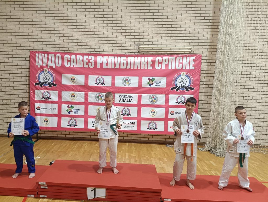 417275c6-7414-44d2-b770-b9766f23b72c-1024x771 Mladi džudisti Gacka vicešampioni Republike Srpske u kategoriji poletaraca i poletarki