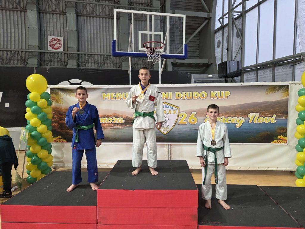 85707d6c-1101-4fcd-9050-538ad9b43cf0-1024x768 Џудисти из Гацка освојили 14 медаља у Игалу