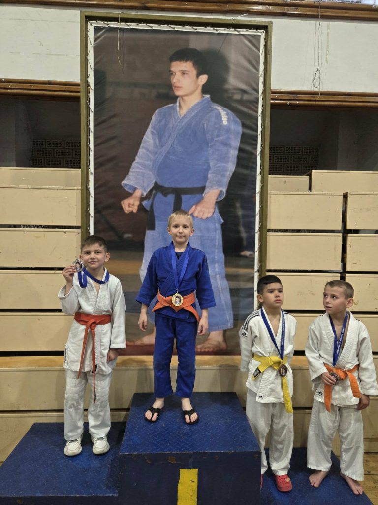 Aleksa-768x1024 Nove medalje za Džudo klub „Gacko“-od 22, dvije su zlatne