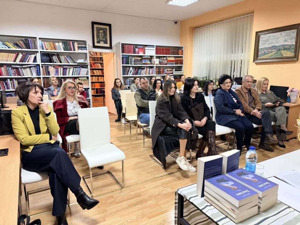 IMG-b3c99d574dbe426fb6f4b413d72bf53f-V-1024x768 Roman „Zera luče“ Jasenke Lalović predstavljen u Narodnoj biblioteci u Gacku