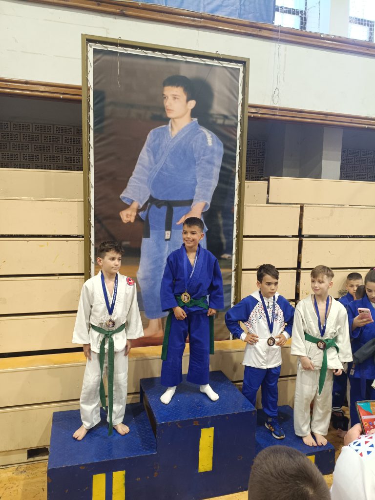 Jakov-768x1024 Nove medalje za Džudo klub „Gacko“-od 22, dvije su zlatne