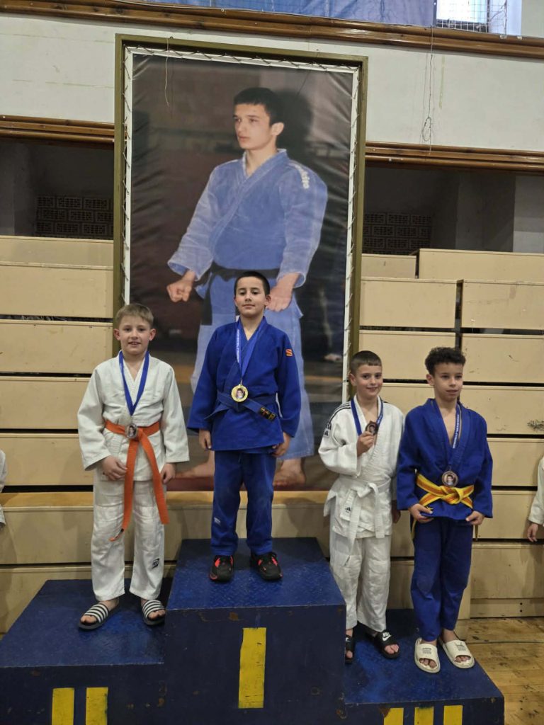 Vasilije-A-768x1024 Nove medalje za Džudo klub „Gacko“-od 22, dvije su zlatne