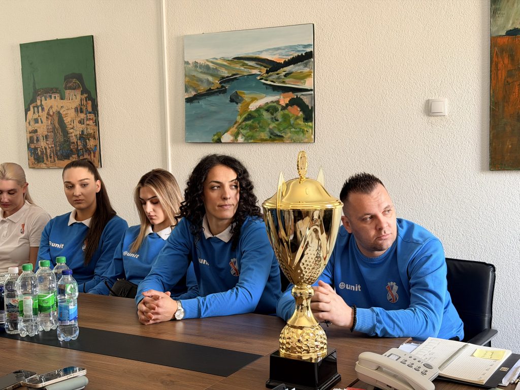 IMG_4587-1024x768 Šampionke iz Gacka na prijemu kod načelnika nakon osvajanja četvrte titule