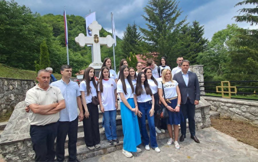 fb008c06-5d3a-4d7b-a712-c6dda0f0c9c4 Помен парастос погинулим борцима Гатачке бригаде