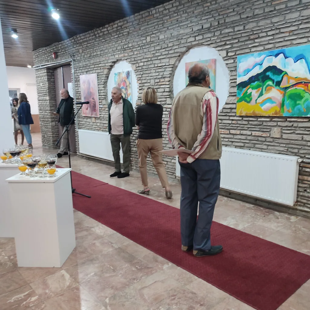 1000088568-1024x1024-jpg Отворена изложба слика насталих на 19. Ликовној колонији Гацко- Клиње