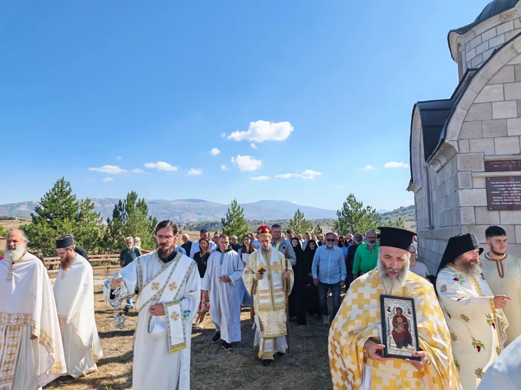litija-1024x768-jpg Manastir u Danićima proslavio praznik Sv. Petra Zimonjića
